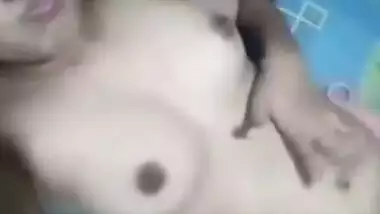 Cute Lankan Girl Shows Her Boobs And Pussy Part 5
