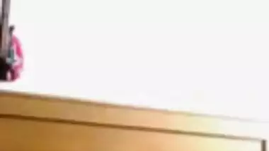 Tamil aunty changing dress.mp4