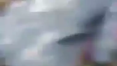 A village whore’s desi chudai by a group of perverts