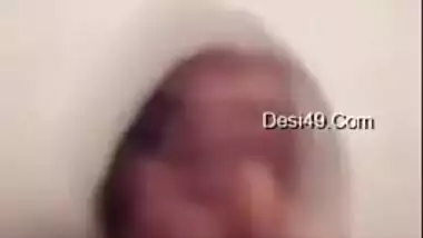 Amateur fatty playfully shows her Desi pussy during XXX video call