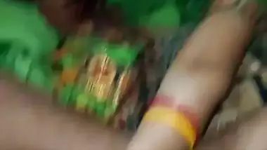 Desi fuck of village whore with her two clients