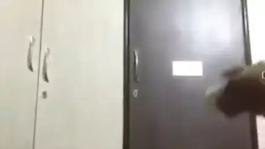 Inventive Desi lady turns cucumber into XXX toy to satisfy pussy