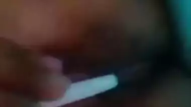 Desi gets naked and ineptly masturbates her XXX twat getting sex delight