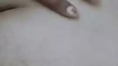 Shy Bangla Desi XXX housewife have illicit sex with her lover MMS