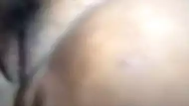 Chubby couple’s desi chudai from their bedroom