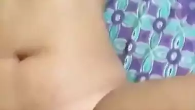 Beautiful young girl shaved pussy fucking