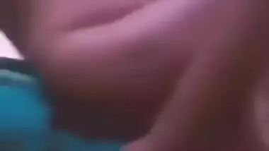Desi aunty sex movie scenes to make your shlong hard