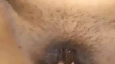 Big boobs Indian hot sexy girl juice pussy fingering