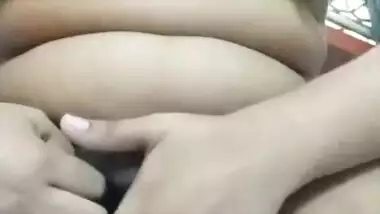 Booby wife nude show for her facebook lover