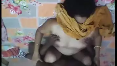 Unable to pay the bills desi bhabhi receives drilled by the landlord