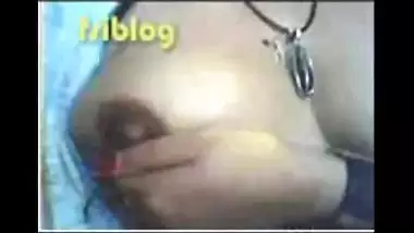 Paki bhabi huge boob show on cam