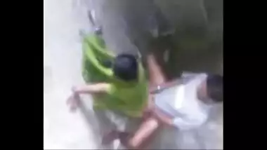 Madrasi Indian desi maid hardcore fuck with worker in village