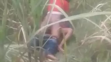 Bihari outdoor sex MMS movie scene captured by a voyeur
