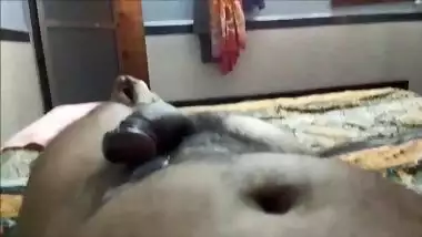 Horny Indian Bhabhi Blowjob and Cum