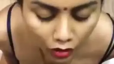 Sexy Kani Bhabhi Gives Blowjob To Her Demanding Lover