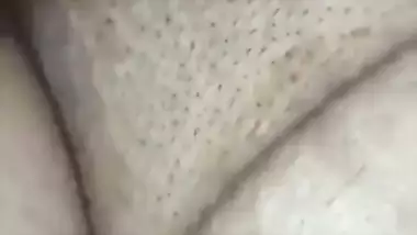 A big dick in a tight pussy and shooting of a chudai MMS