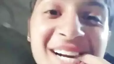 Extremely Cute Young Girl Making Video for Lover Hindi Talking