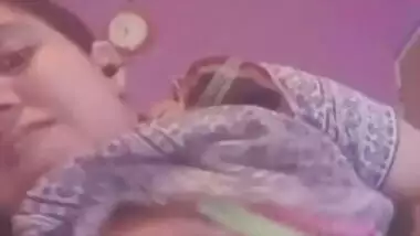 Sexy Bhabhi Showing Her Big Tits