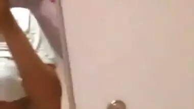 Bangladeshi Girl Leaked Videos Part 2