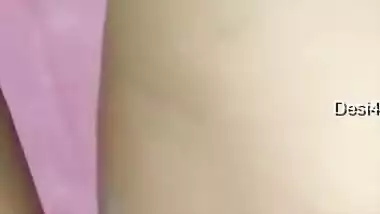 Today Exclusive- Desi Girl Record Her Nude Selfie