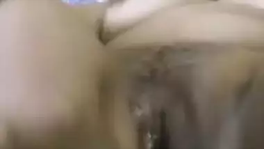 Nepali sexy bhabi fing her hot pussy