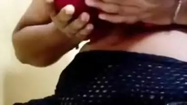 Sexy Milf Indian Bhabi Honey Cooling Down Her Hot Boobs