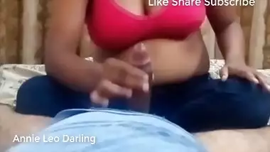 Desi College Girl Giving Blowjob And Cumshot