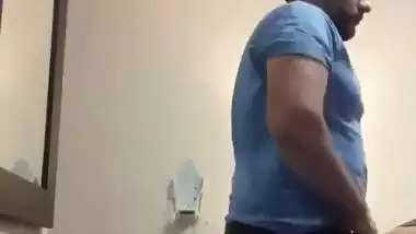 Muslim man enjoys hotel sex with his stepdaughter