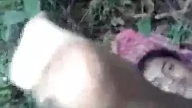 Chudakad padosan se dirty fuck karte hue Indian xxxbf