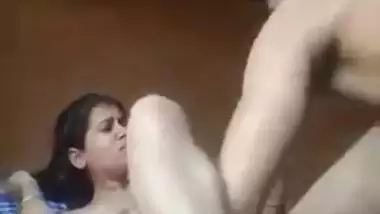 Slim Desi wench enjoys hardcore XXX session with dude in MMS video