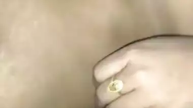 Desi cute and beautiful bhabhi showing