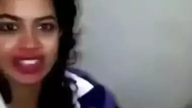 Desi Lesbian Girls Kissing Each other Desperately