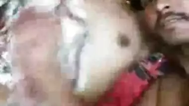Nude Desi girl nippleÂ sucking and kissing with her lover