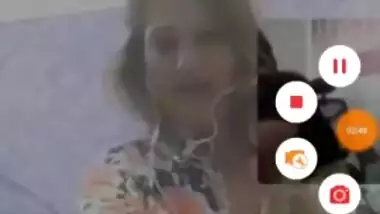 Beautiful Pakistani aunty