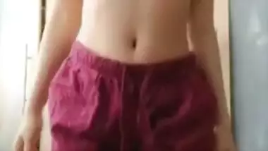 Desi babe says hello to her sex viewers and bares private XXX parts