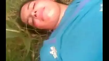 Desi college girl enjoy outdoor sex with her horny boyfriend