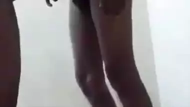 Fatty Indian XXX slut sucking her neighbour’s huge cock MMS