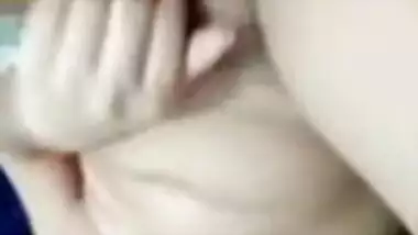 Cute Desi Girl Showing Boobs And Pussy Update Part 1