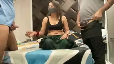 Desi Bhabhi Threesome with 2 Men on webcam