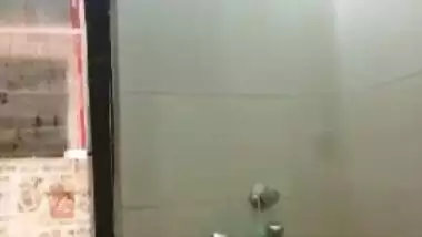 Desi Hot Bhabhi Bath Selfie