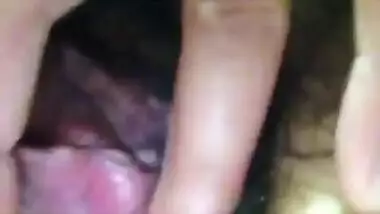 Beautiful Punjabi Girl Showing her Pink Hairy Pussy