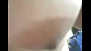 Fsiblog – Desi hot punjabi college girl expose her asset MMS