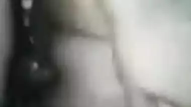 Hindu wife sucks Muslim bf’s cock