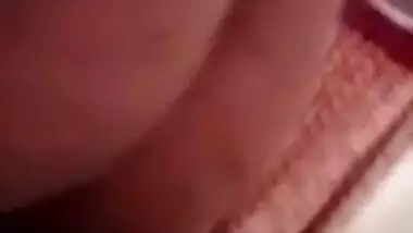 Desi hot bhabhi live showing her boobs, pussy and ass