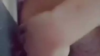 Beautiful Sexy Paki Girl Showing And Fingering