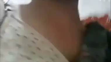 Cute big ass bhabhi striptease nude viral MMS