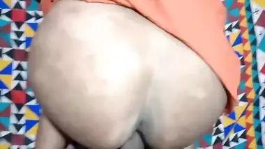 Desi bhbai doggy style fucking