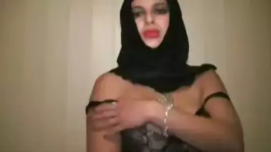 Indian Wife Removing Bra - Movies.
