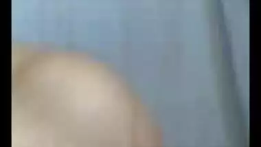 Fat desi aunty bathing 