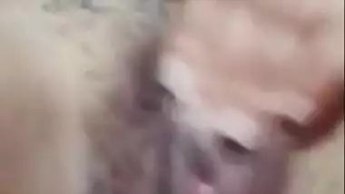 Today Exclusive- Lankan Wife Showing Her Wet Pussy